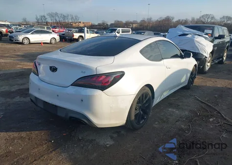 2014 Hyundai Genesis Coupe 3.8L z USA, uszkodzony, nr VIN KMHHU6KJ0EU113510